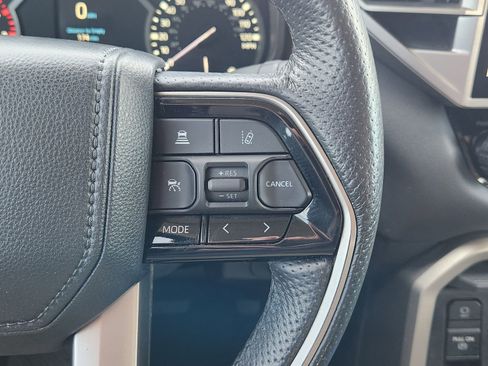 Used 2022 Toyota Tundra Limited image 34