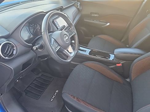 Used 2024 Nissan Kicks SR FWD image 13