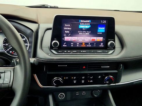 Used 2021 Nissan Rogue S image 17