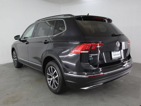 Used 2020 Volkswagen Tiguan SE FWD image 7