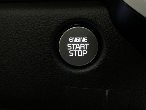 New 2026 Kia Carnival SX Prestige FWD image 31