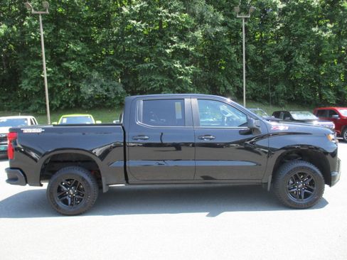 Used 2021 Chevrolet Silverado 1500 LT Trail Boss AWD/4WD image 4