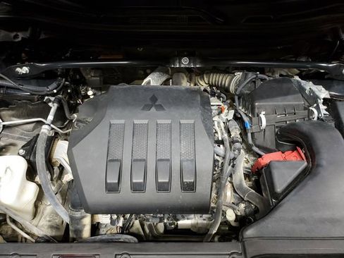 Used 2022 Mitsubishi Eclipse Cross SE AWD/4WD image 6