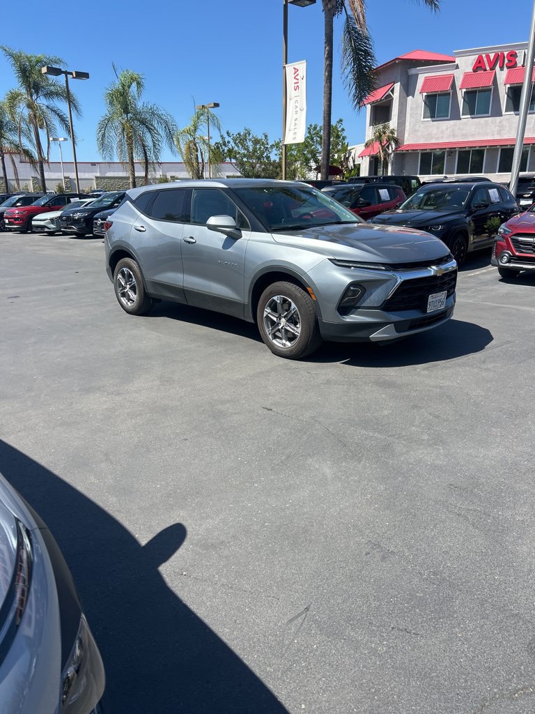 Used 2025 Chevrolet Blazer LT AWD/4WD image 5