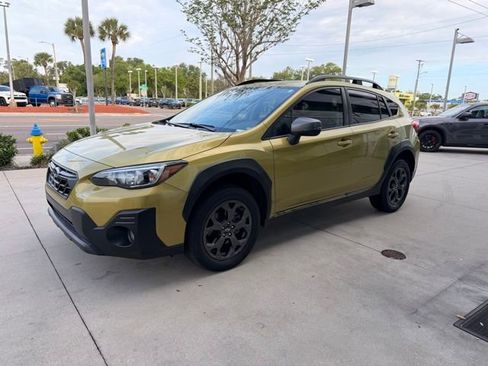 Used 2021 Subaru Crosstrek 2.5i Sport w/ Moonroof Package image 2