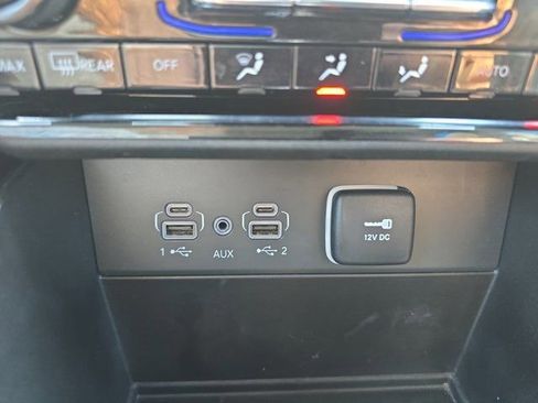 Used 2023 Jeep Grand Cherokee Limited AWD/4WD image 29