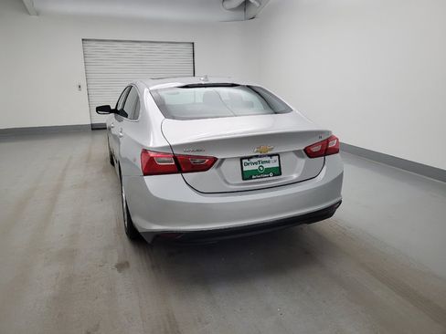 Used 2018 Chevrolet Malibu LT FWD image 6