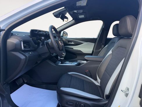 Used 2024 Buick Envista Preferred w/ Convenience I Package image 10