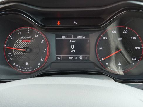 Used 2024 Chevrolet Trax RS w/ Driver Confidence Package FWD image 16