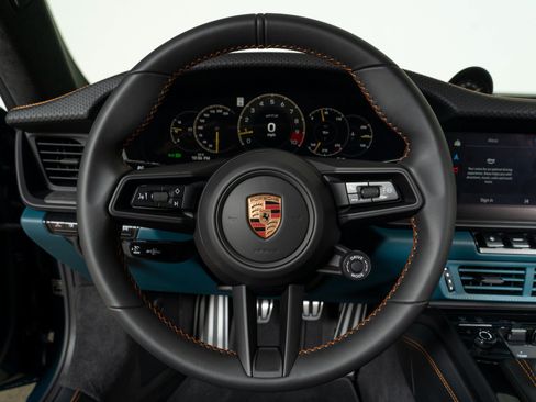 Used 2026 Porsche 911 GT3 RWD image 18