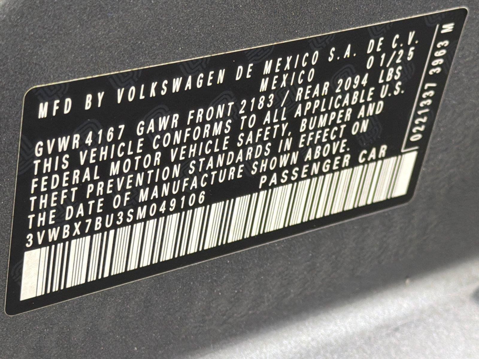 Used 2025 Volkswagen Jetta Sport FWD image 29