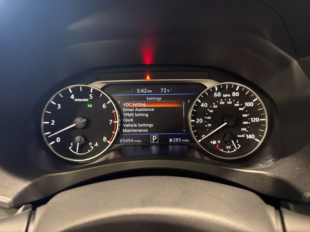 Used 2024 Nissan Altima 2.5 SV FWD image 21