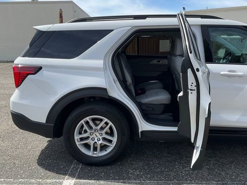 New 2026 Ford Explorer Active w/ Active Comfort Package image 26