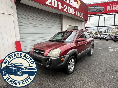 Used 2008 Hyundai Tucson SE image 1