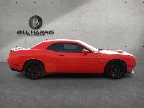 Used 2021 Dodge Challenger R/T Scat Pack w/ Dynamics Package image 5