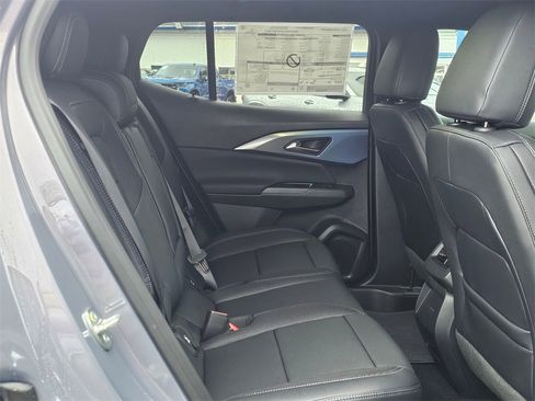 New 2026 Chevrolet Equinox EV LT image 13