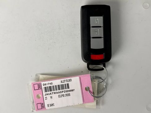 Used 2023 Mitsubishi Eclipse Cross SE image 21