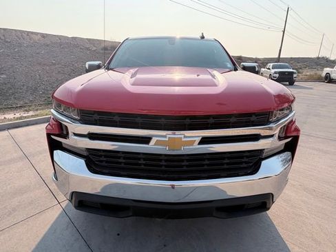 Used 2019 Chevrolet Silverado 1500 LT w/ All-Star Edition image 2