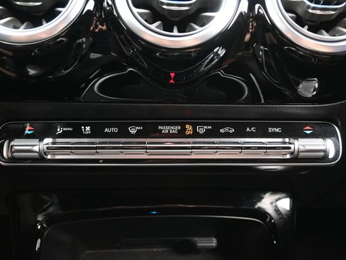Used 2025 Mercedes-Benz CLA 45 AMG 4MATIC image 21