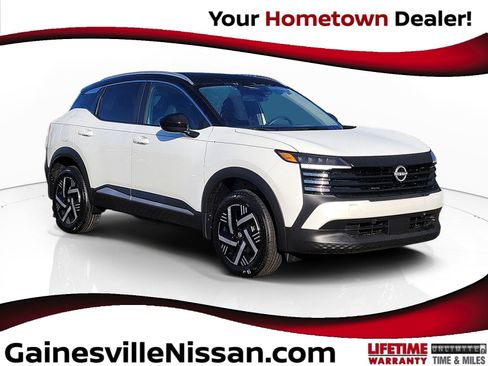 New 2026 Nissan Kicks SV FWD image 1