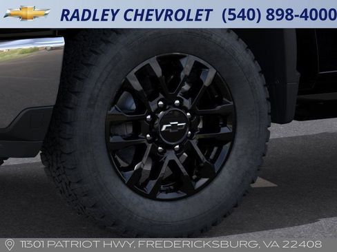 New 2026 Chevrolet Silverado 2500 LT image 9