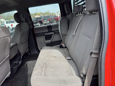 Used 2017 Ford F150 XLT image 12