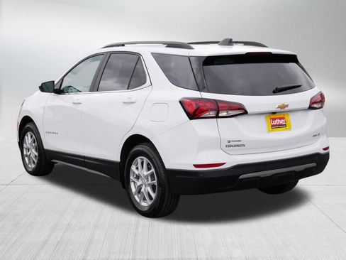 Used 2024 Chevrolet Equinox LT AWD/4WD image 5
