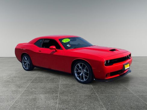 Used 2022 Dodge Challenger GT RWD image 7