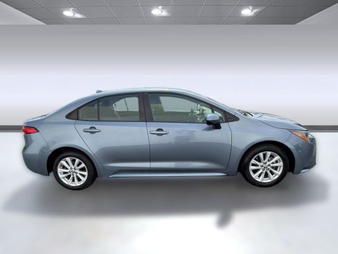 Certified 2024 Toyota Corolla LE w/ LE Convenience Package FWD image 8