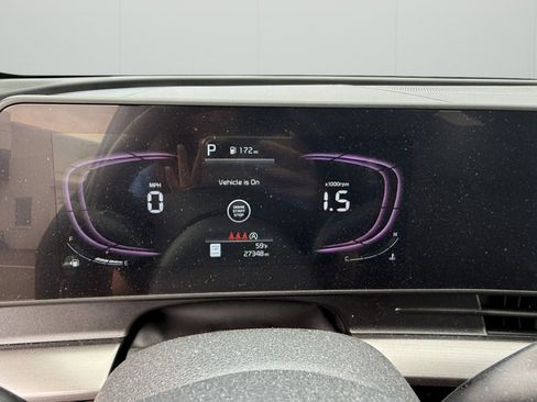 Used 2024 Kia Sportage EX FWD image 14