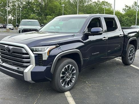 New 2026 Toyota Tundra Limited AWD/4WD image 3