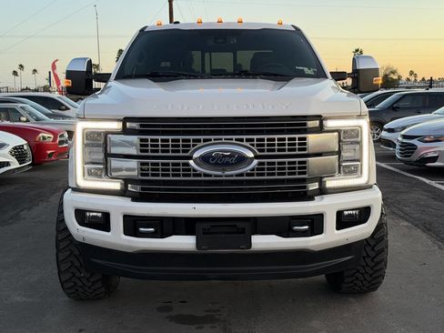 Used 2018 Ford F350 Platinum w/ Platinum Ultimate Package image 13