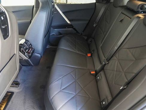 Used 2025 BMW iX xDrive50 w/ Premium Package image 18