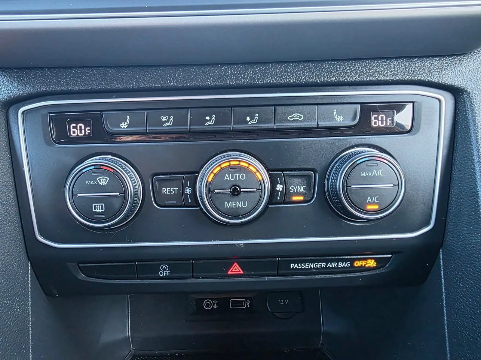 Used 2019 Volkswagen Atlas SE FWD image 6