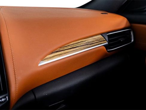 Used 2022 Maserati Levante GT image 38