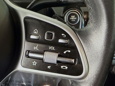 Used 2019 Mercedes-Benz A 220 w/ Premium Package image 15