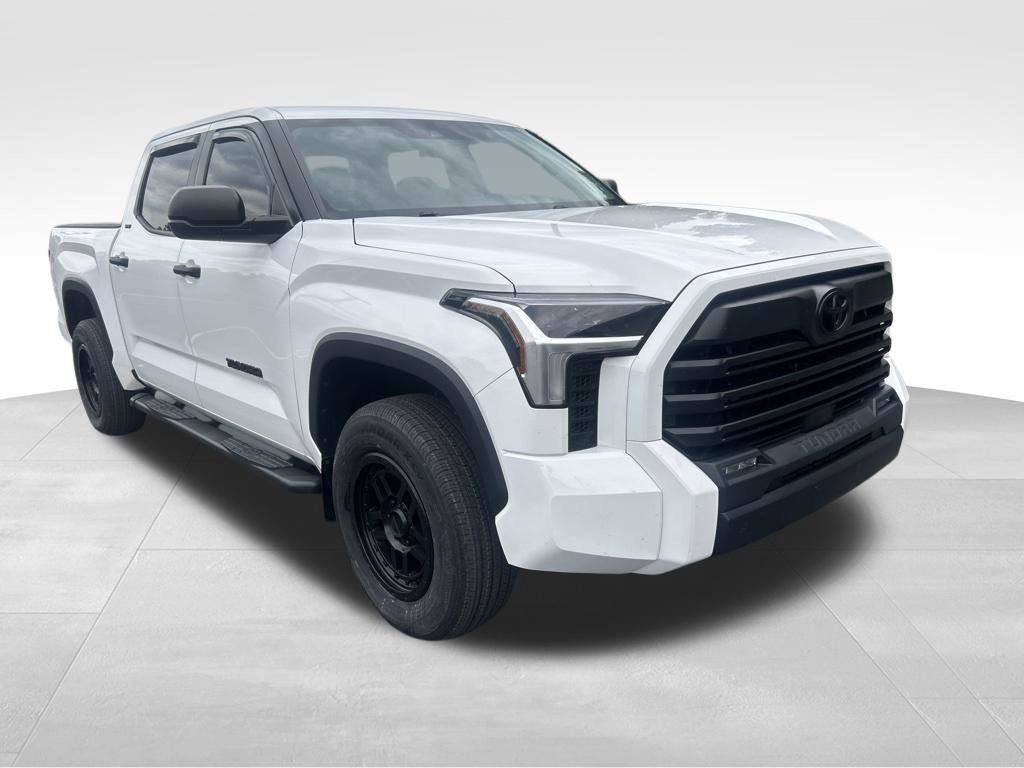 Used 2024 Toyota Tundra SR5 AWD/4WD image 7