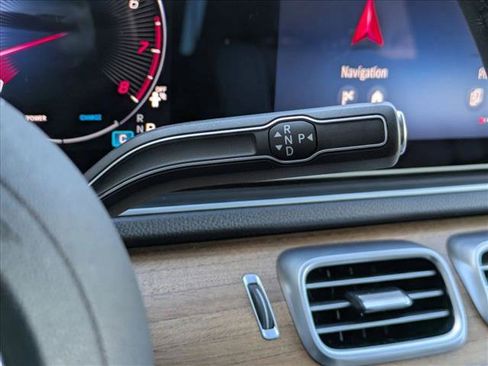 Certified 2025 Mercedes-Benz GLE 350 4MATIC image 15