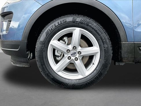 Used 2018 Ford Explorer FWD image 8