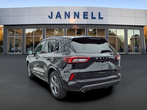 Used 2023 Ford Escape ST-Line w/ Tech Pack #1 image 7