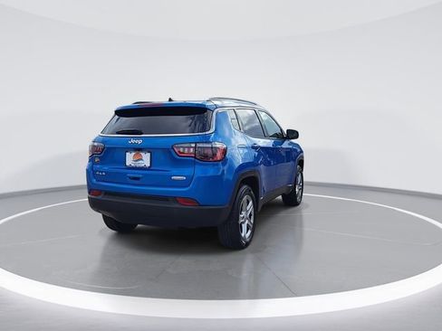 Used 2023 Jeep Compass Latitude w/ Convenience Group image 7