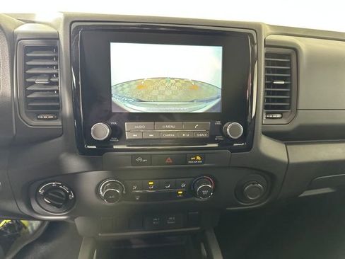 Used 2023 Nissan Frontier S image 22
