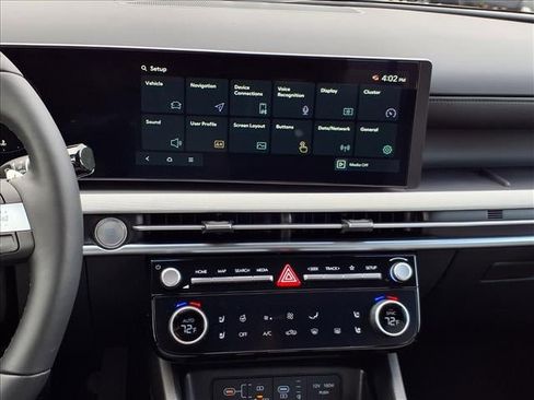 New 2026 Hyundai Santa Cruz Limited AWD/4WD image 17
