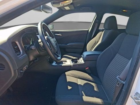 Used 2023 Dodge Charger SXT w/ Blacktop Package AWD/4WD image 16
