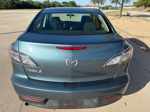 Used 2011 MAZDA MAZDA3 i Touring FWD image 14