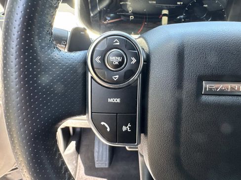 Used 2014 Land Rover Range Rover Sport Supercharged image 32