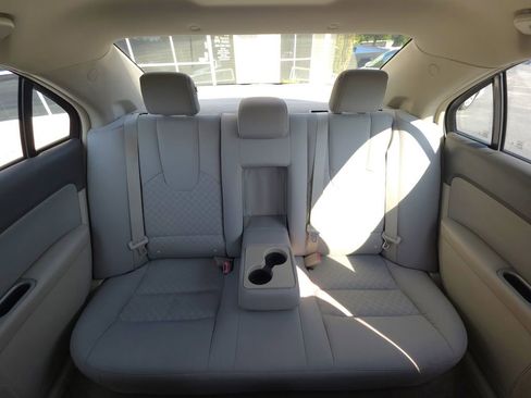 Used 2012 Ford Fusion SEL FWD image 19