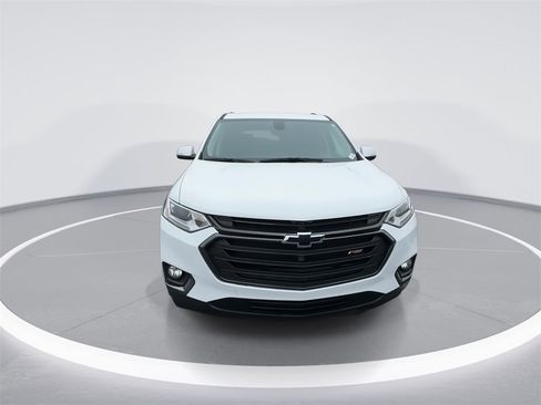 Used 2019 Chevrolet Traverse RS image 3