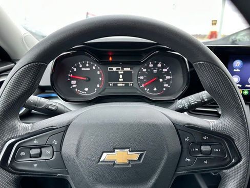 Used 2024 Chevrolet Trax LS w/ LS Convenience Package image 22