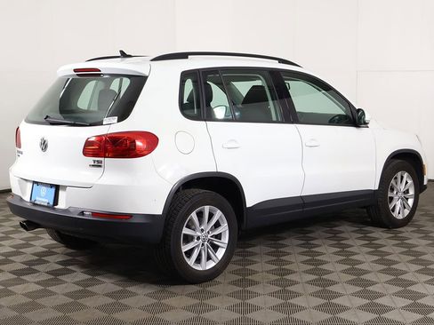 Used 2017 Volkswagen Tiguan Limited w/ Premium Package AWD/4WD image 7
